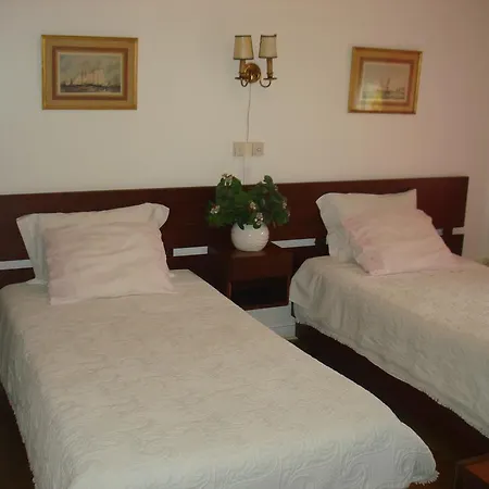 Pensao Residencial Luanda Tomar