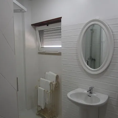 Pensao Residencial Luanda 3* Tomar
