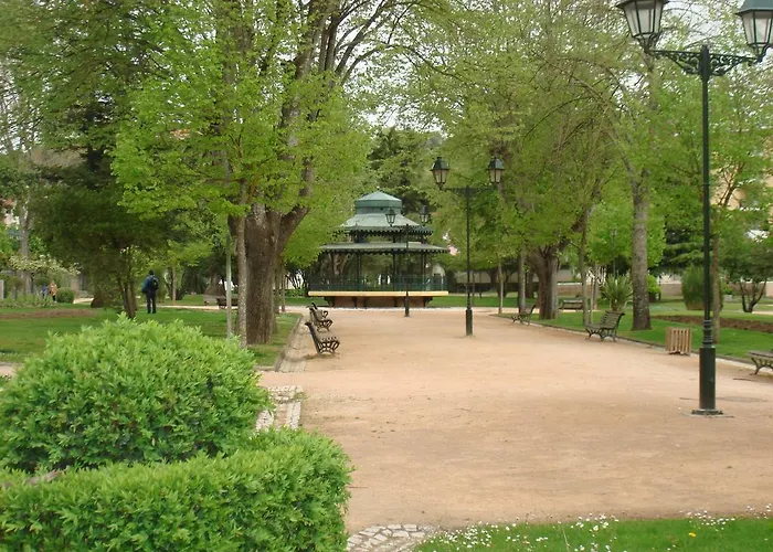 Casa de hóspedes Pensão Residencial Luanda Tomar