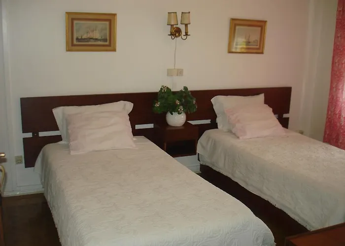 Pensao Residencial Luanda トマール