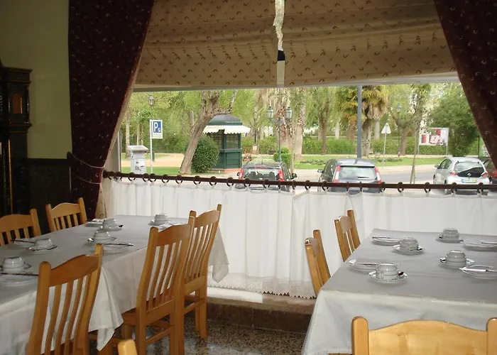 Pensao Residencial Luanda ゲストハウス 3*