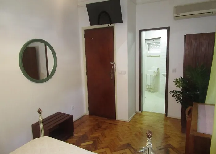 ゲストハウス Pensao Residencial Luanda 3*